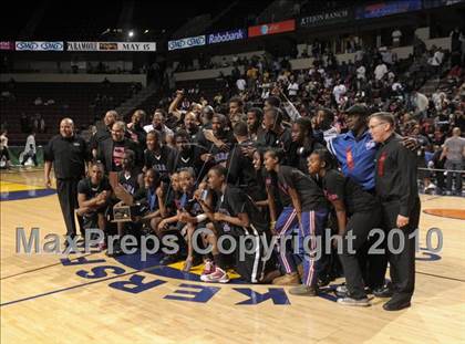 Thumbnail 3 in Bishop O'Dowd vs. Serra (CIF State D3 Award Photos) photogallery.
