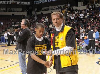 Thumbnail 3 in Bishop O'Dowd vs. Serra (CIF State D3 Award Photos) photogallery.