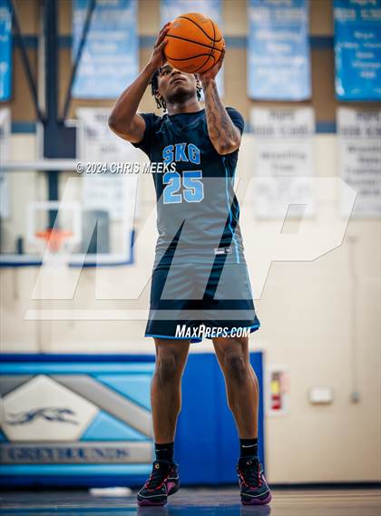 Thumbnail 2 in Denmark vs Seckinger (2023 Hounds Holiday Hoop Classic) photogallery.