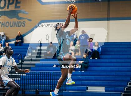 Thumbnail 3 in Denmark vs Seckinger (2023 Hounds Holiday Hoop Classic) photogallery.