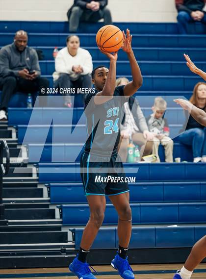 Thumbnail 2 in Denmark vs Seckinger (2023 Hounds Holiday Hoop Classic) photogallery.