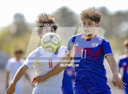 Thumbnail 3 in Oak Ridge vs Grand Oaks photogallery.