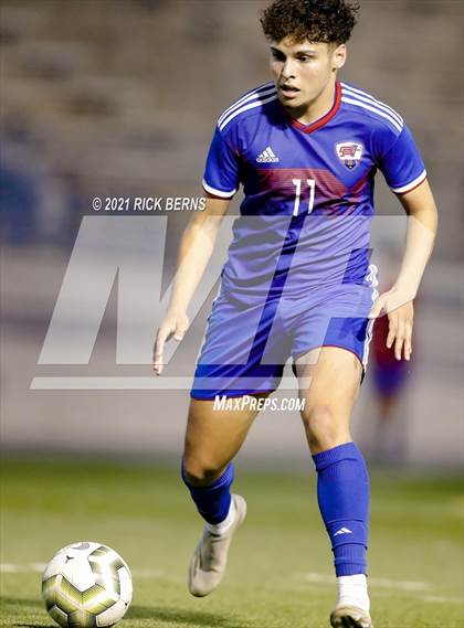 Thumbnail 2 in Oak Ridge vs Grand Oaks photogallery.