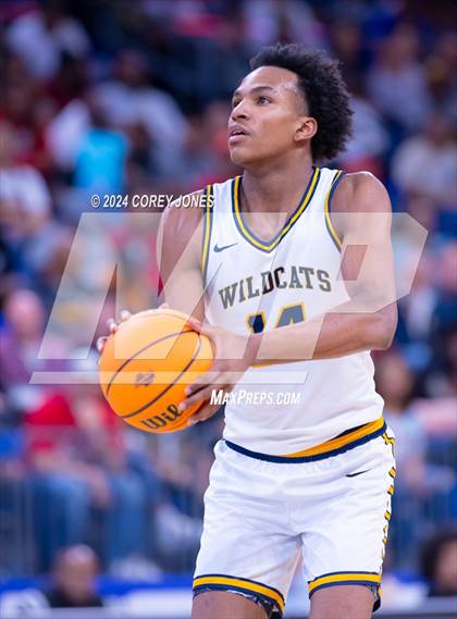 Thumbnail 2 in McEachern vs Wheeler (GHSA 7A Final Four) photogallery.