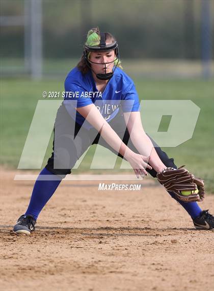 Thumbnail 2 in Regis Jesuit @ Grandview photogallery.