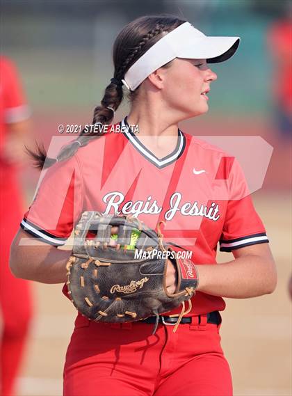 Thumbnail 1 in Regis Jesuit @ Grandview photogallery.