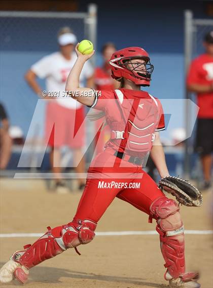 Thumbnail 2 in Regis Jesuit @ Grandview photogallery.