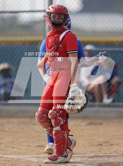 Thumbnail 1 in Regis Jesuit @ Grandview photogallery.