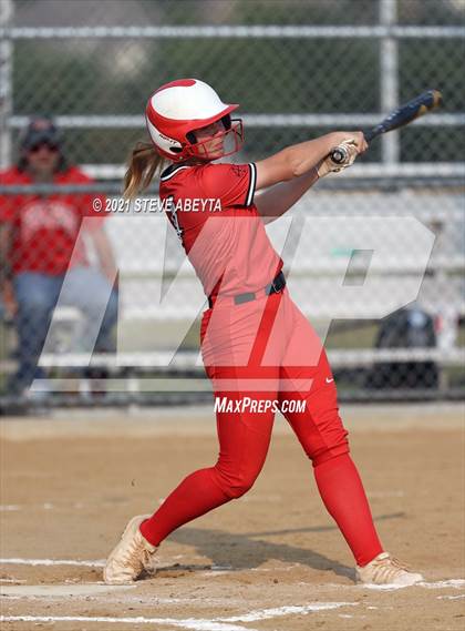 Thumbnail 2 in Regis Jesuit @ Grandview photogallery.