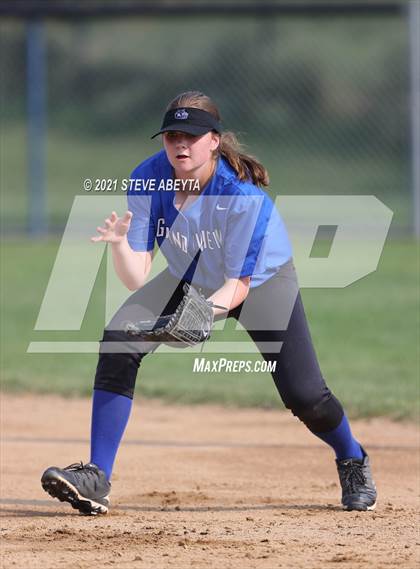 Thumbnail 2 in Regis Jesuit @ Grandview photogallery.