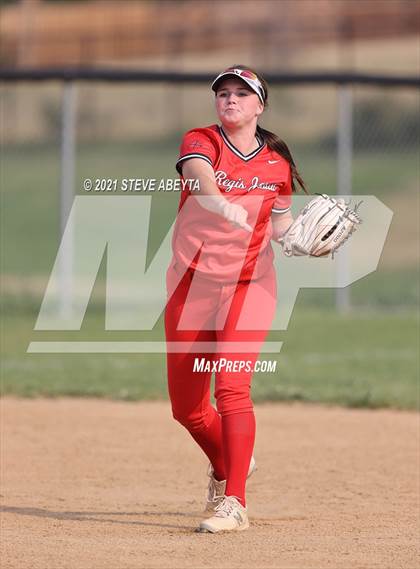 Thumbnail 2 in Regis Jesuit @ Grandview photogallery.