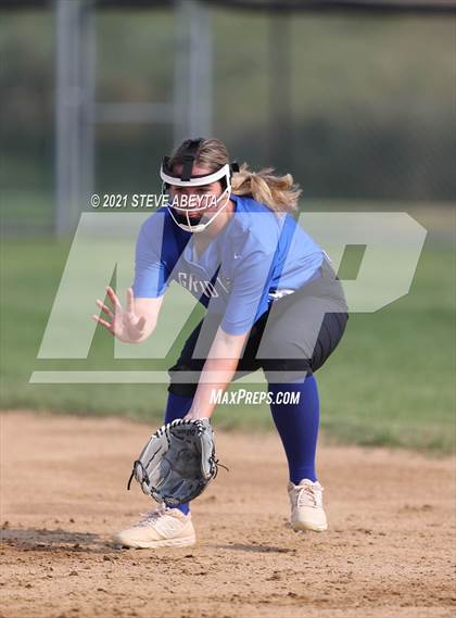 Thumbnail 3 in Regis Jesuit @ Grandview photogallery.
