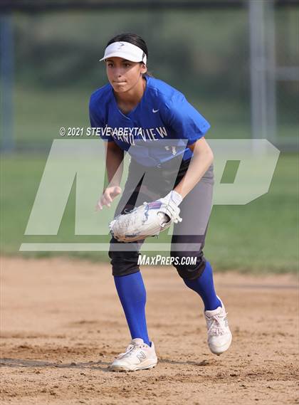 Thumbnail 2 in Regis Jesuit @ Grandview photogallery.