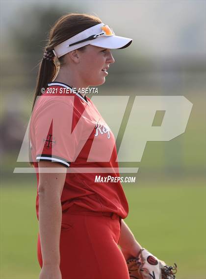 Thumbnail 2 in Regis Jesuit @ Grandview photogallery.