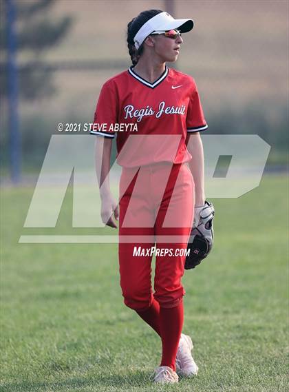 Thumbnail 2 in Regis Jesuit @ Grandview photogallery.
