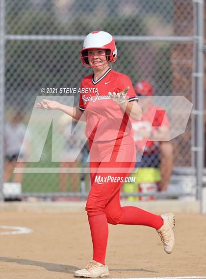 Thumbnail 3 in Regis Jesuit @ Grandview photogallery.