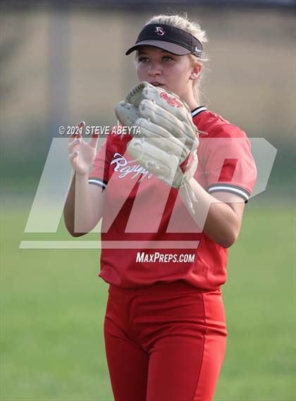 Thumbnail 2 in Regis Jesuit @ Grandview photogallery.