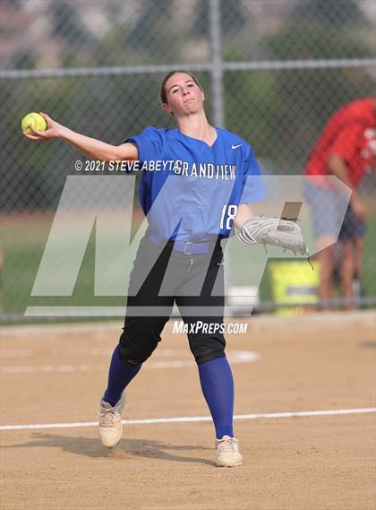 Thumbnail 3 in Regis Jesuit @ Grandview photogallery.