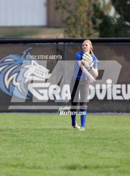 Thumbnail 2 in Regis Jesuit @ Grandview photogallery.