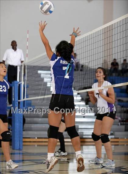 Thumbnail 3 in Hoover @ Burbank photogallery.