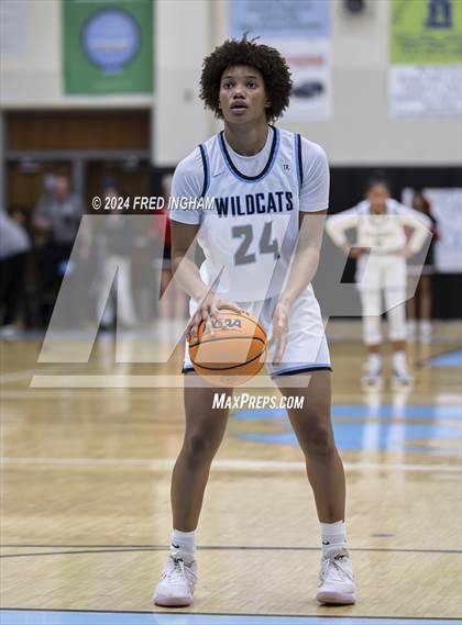 Thumbnail 2 in Gainesville vs Centreville (VHSL Division 6 Quarterfinal) photogallery.