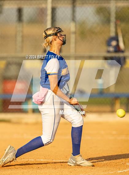 Thumbnail 1 in North Platte @ Lincoln Southeast photogallery.