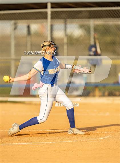 Thumbnail 3 in North Platte @ Lincoln Southeast photogallery.