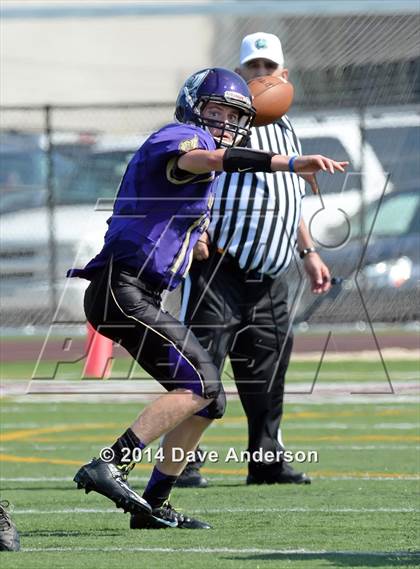 Thumbnail 2 in Huntington @ Islip photogallery.