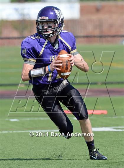 Thumbnail 3 in Huntington @ Islip photogallery.
