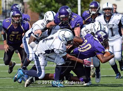 Thumbnail 3 in Huntington @ Islip photogallery.