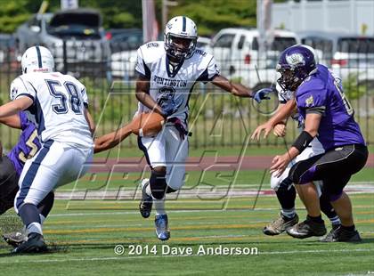 Thumbnail 3 in Huntington @ Islip photogallery.