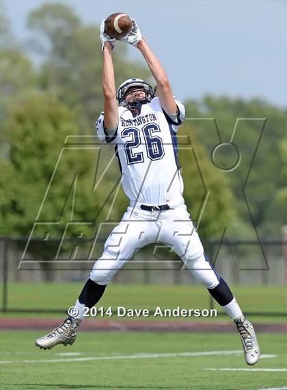Thumbnail 3 in Huntington @ Islip photogallery.