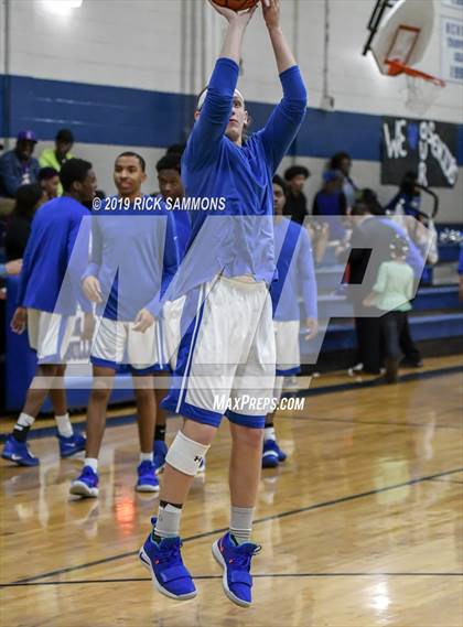 Thumbnail 1 in Albemarle vs. Mountain Island Charter (NCHSAA 1A First Round Playoff) photogallery.