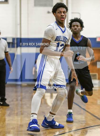 Thumbnail 3 in Albemarle vs. Mountain Island Charter (NCHSAA 1A First Round Playoff) photogallery.