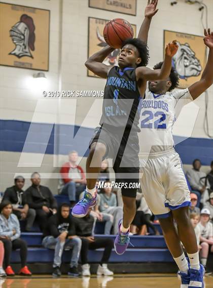 Thumbnail 1 in Albemarle vs. Mountain Island Charter (NCHSAA 1A First Round Playoff) photogallery.
