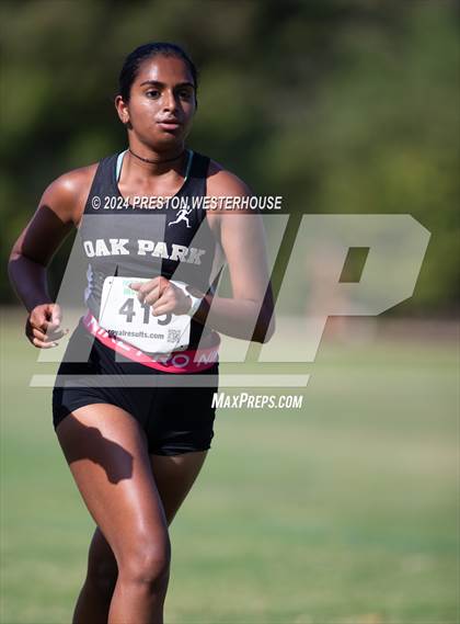Thumbnail 2 in Moorpark Invitational (Senior) photogallery.