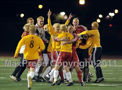 Thumbnail 2 in Davis vs. Jesuit (CIF SJS D1 Final) photogallery.