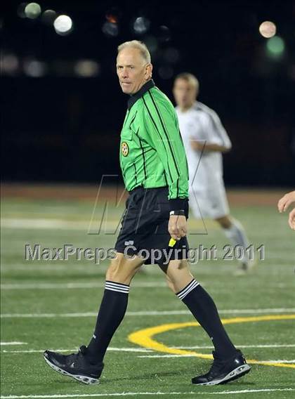 Thumbnail 2 in Davis vs. Jesuit (CIF SJS D1 Final) photogallery.