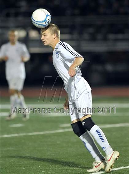 Thumbnail 3 in Davis vs. Jesuit (CIF SJS D1 Final) photogallery.