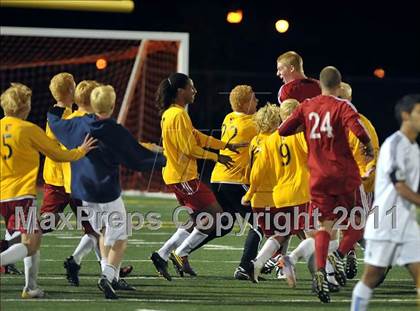 Thumbnail 3 in Davis vs. Jesuit (CIF SJS D1 Final) photogallery.