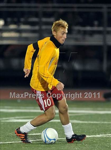 Thumbnail 3 in Davis vs. Jesuit (CIF SJS D1 Final) photogallery.