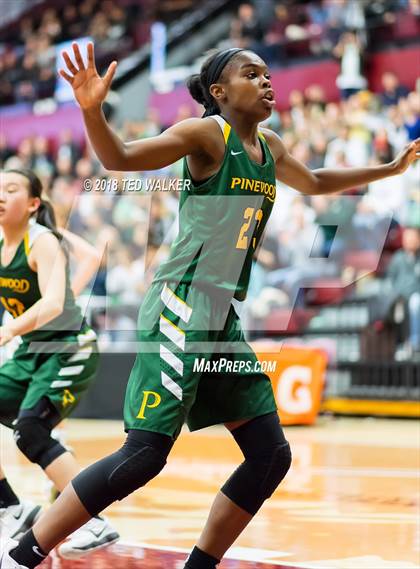 Thumbnail 3 in Pinewood vs. Archbishop Mitty (CIF CCS Open Div. Final) photogallery.