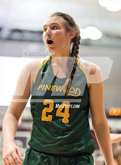 Thumbnail 3 in Pinewood vs. Archbishop Mitty (CIF CCS Open Div. Final) photogallery.