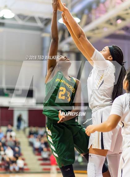 Thumbnail 3 in Pinewood vs. Archbishop Mitty (CIF CCS Open Div. Final) photogallery.