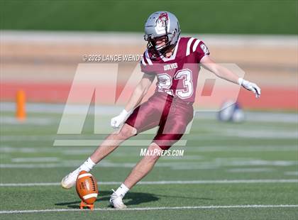 Thumbnail 2 in Idalia vs. Stratton (CHSAA 6-Man Final) photogallery.