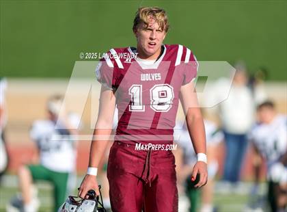 Thumbnail 3 in Idalia vs. Stratton (CHSAA 6-Man Final) photogallery.