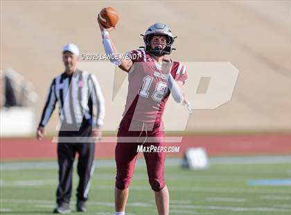 Thumbnail 3 in Idalia vs. Stratton (CHSAA 6-Man Final) photogallery.