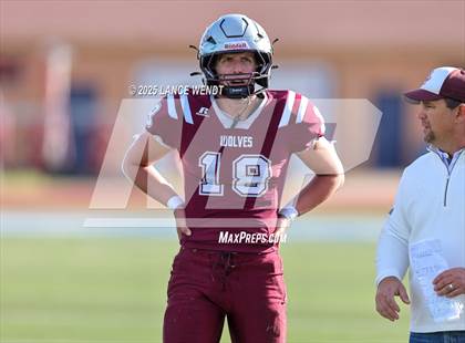 Thumbnail 2 in Idalia vs. Stratton (CHSAA 6-Man Final) photogallery.