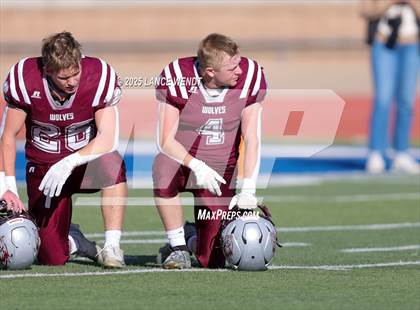 Thumbnail 2 in Idalia vs. Stratton (CHSAA 6-Man Final) photogallery.