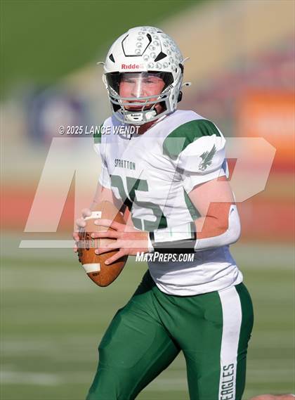 Thumbnail 1 in Idalia vs. Stratton (CHSAA 6-Man Final) photogallery.